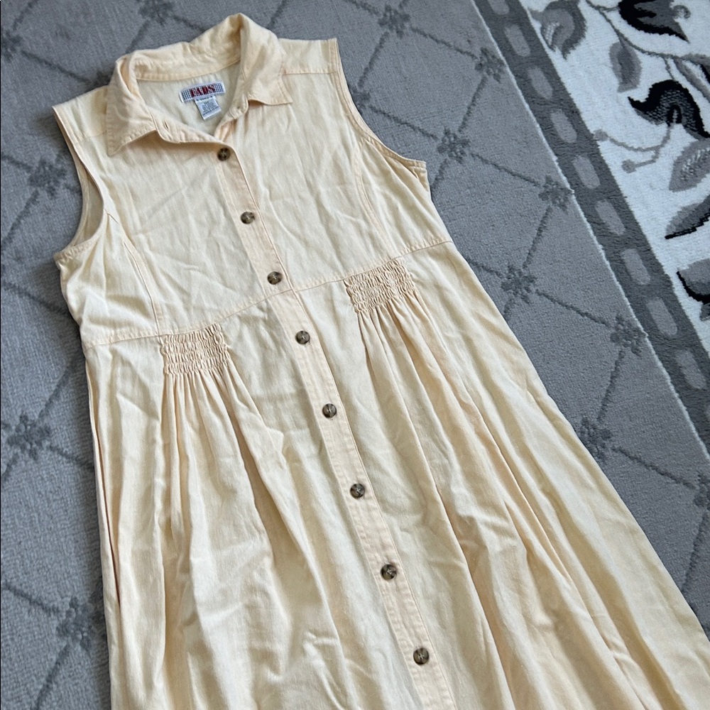 Vintage Fads Sleeveless Yellow Button-Down Linen Blend Dress